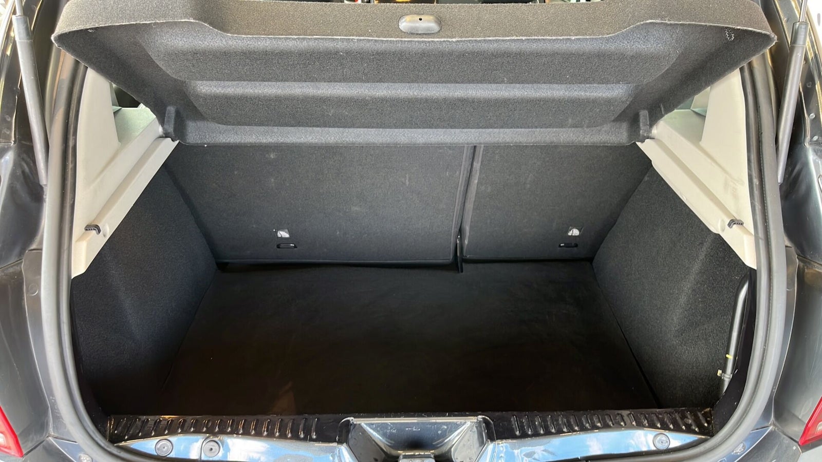 Dacia Sandero 0.9 TCe Manual, 5-trins, 90ps, 2019