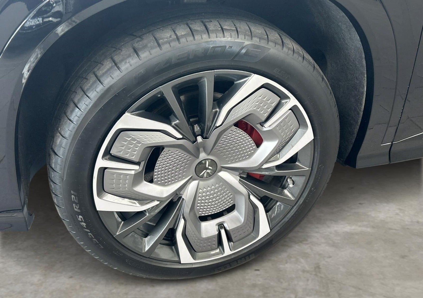 Hongqi EHS7 Long Range 111 kWh, 343hp, 2025