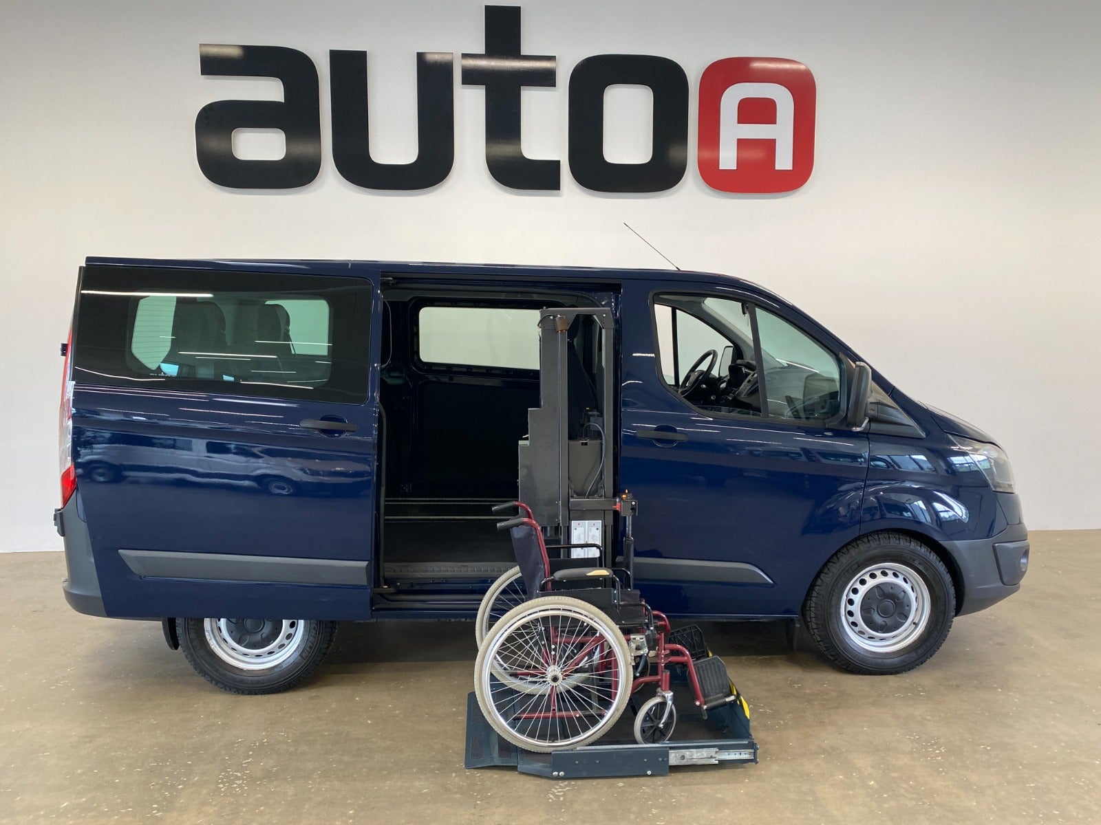 Ford Transit Custom 310 Combi 2.0 TDCi SelectShift, 130hp, 2018