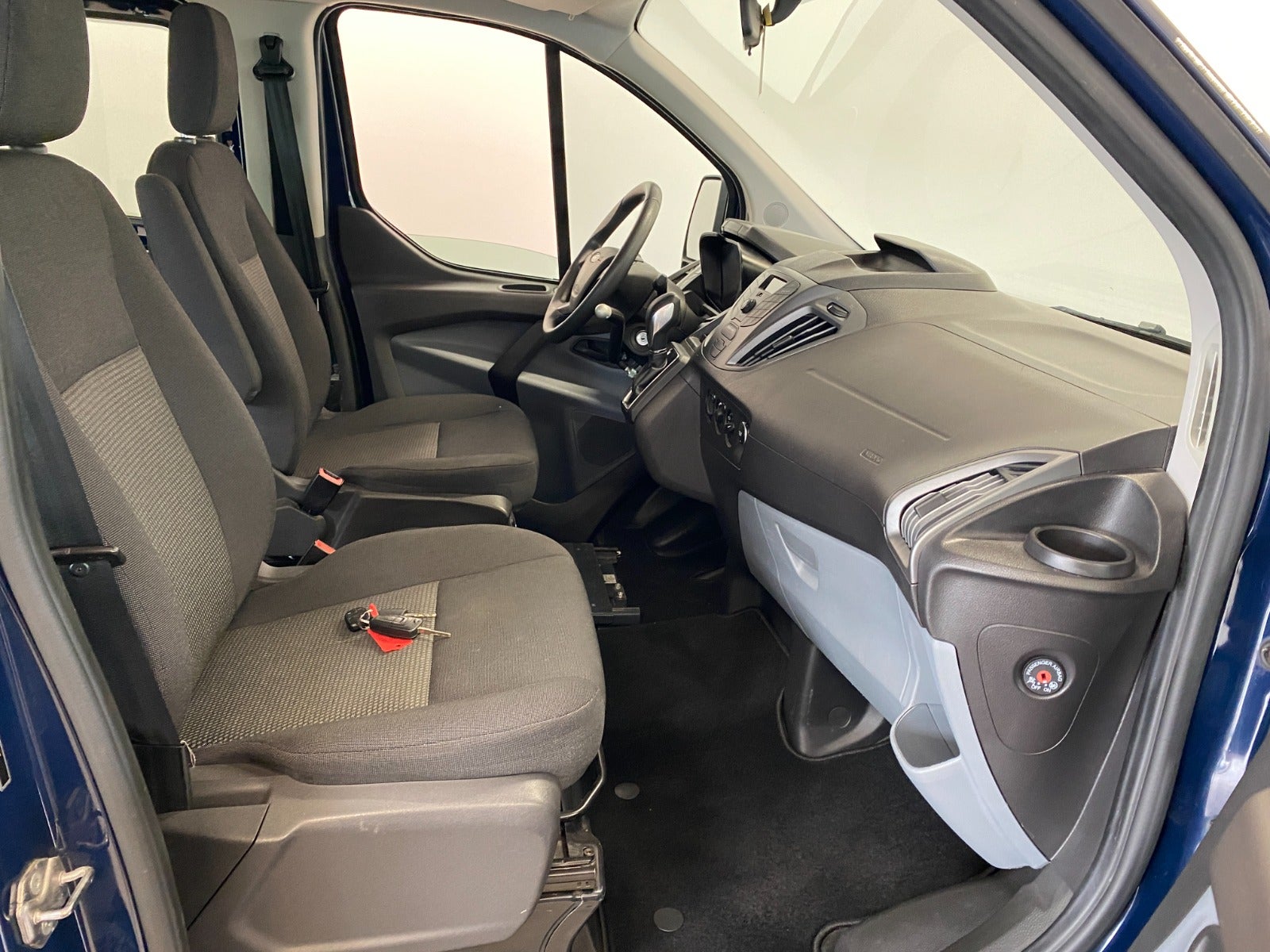 Ford Transit Custom 310 Combi 2.0 TDCi SelectShift, 130hp, 2018