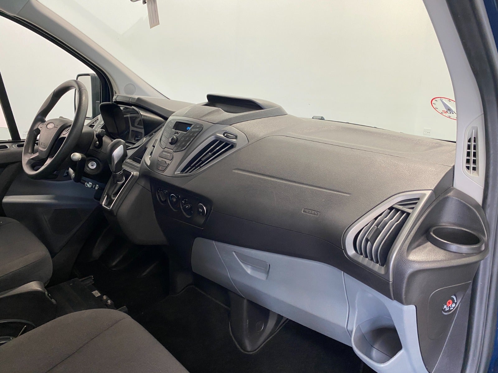 Ford Transit Custom 310 Combi 2.0 TDCi SelectShift, 130hp, 2018