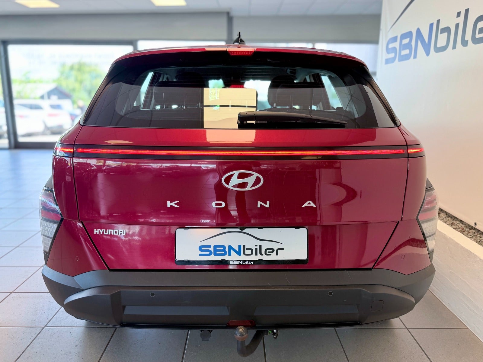 Hyundai Kona Electric Long Range, 218hp, 2024