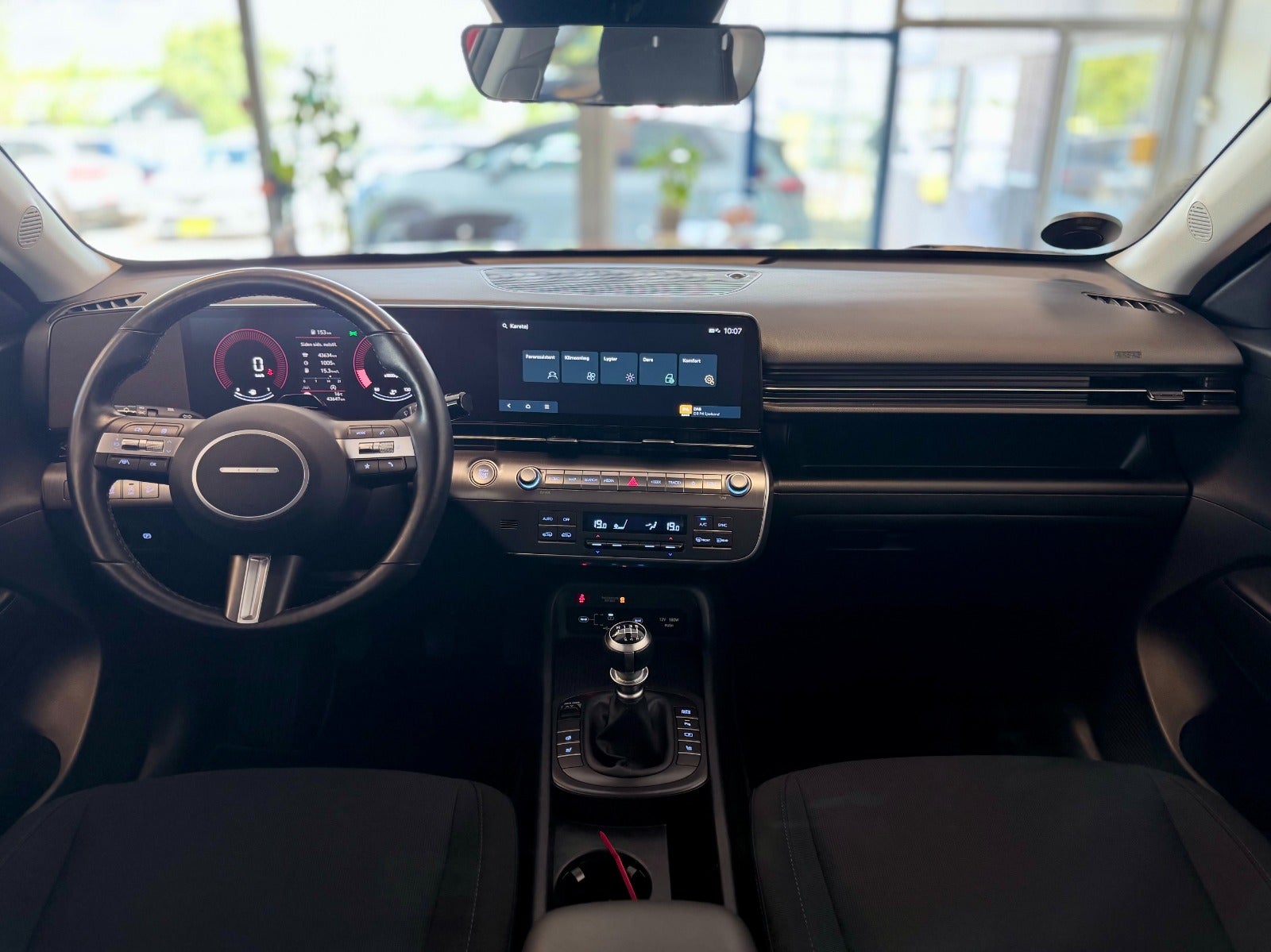 Hyundai Kona Electric Long Range, 218hp, 2024