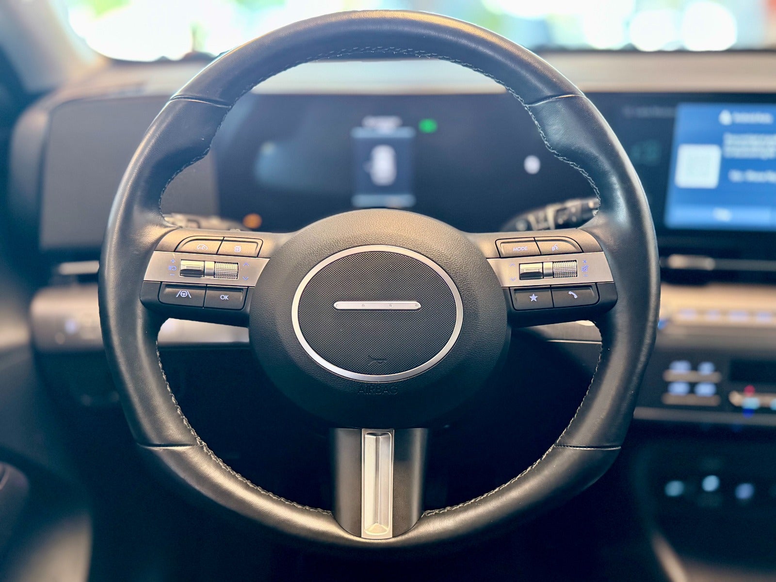 Hyundai Kona Electric Long Range, 218hp, 2024