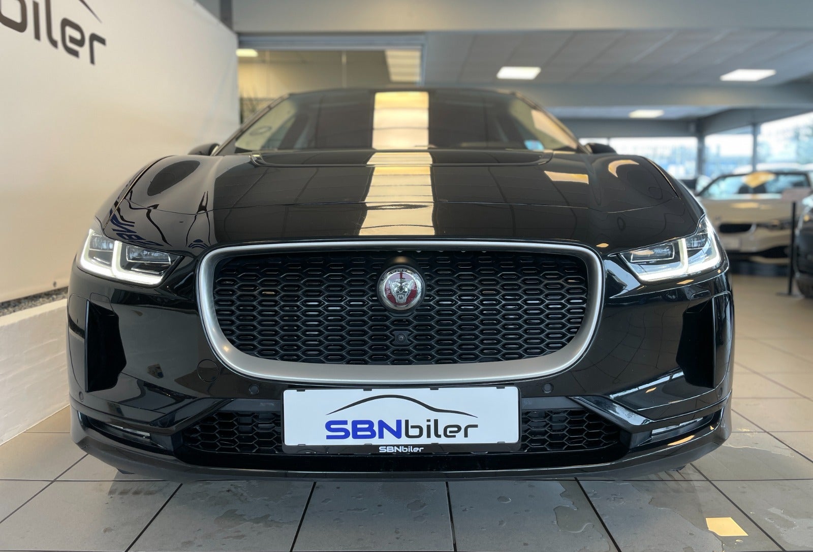 Jaguar I-Pace EV400, 400hp, 2020