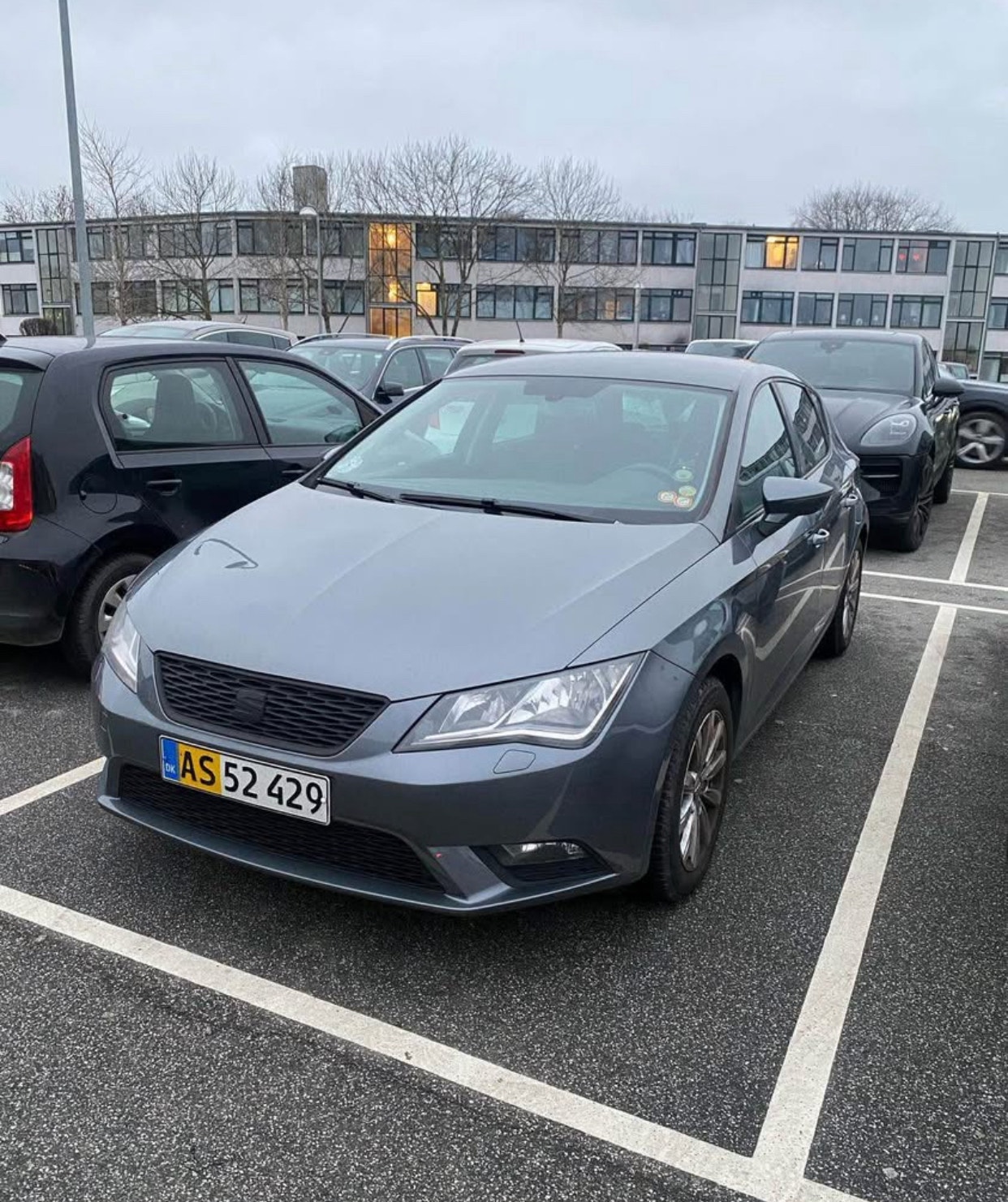 SEAT León 1.6 TDI  DSG Sequential, 7-trins, 105ps, 2013