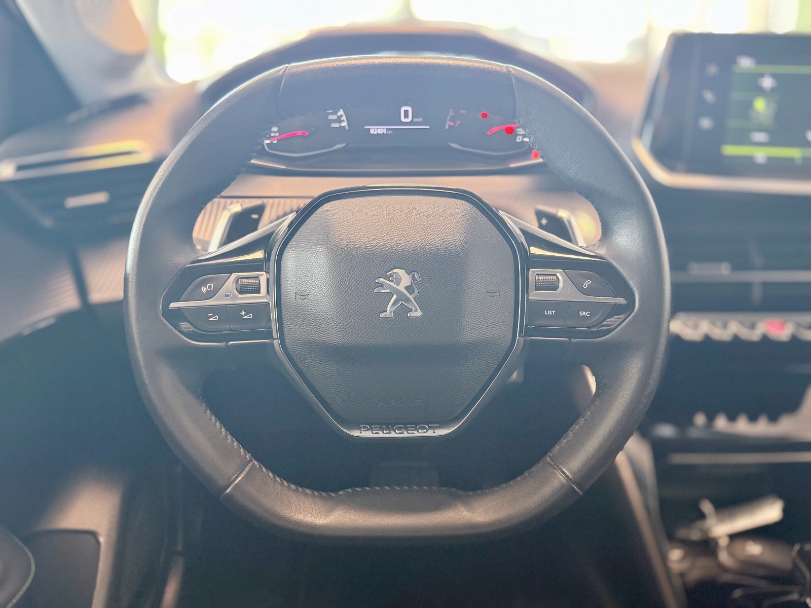 Peugeot 208 1.2 PureTech 100 EAT, 100hp, 2021