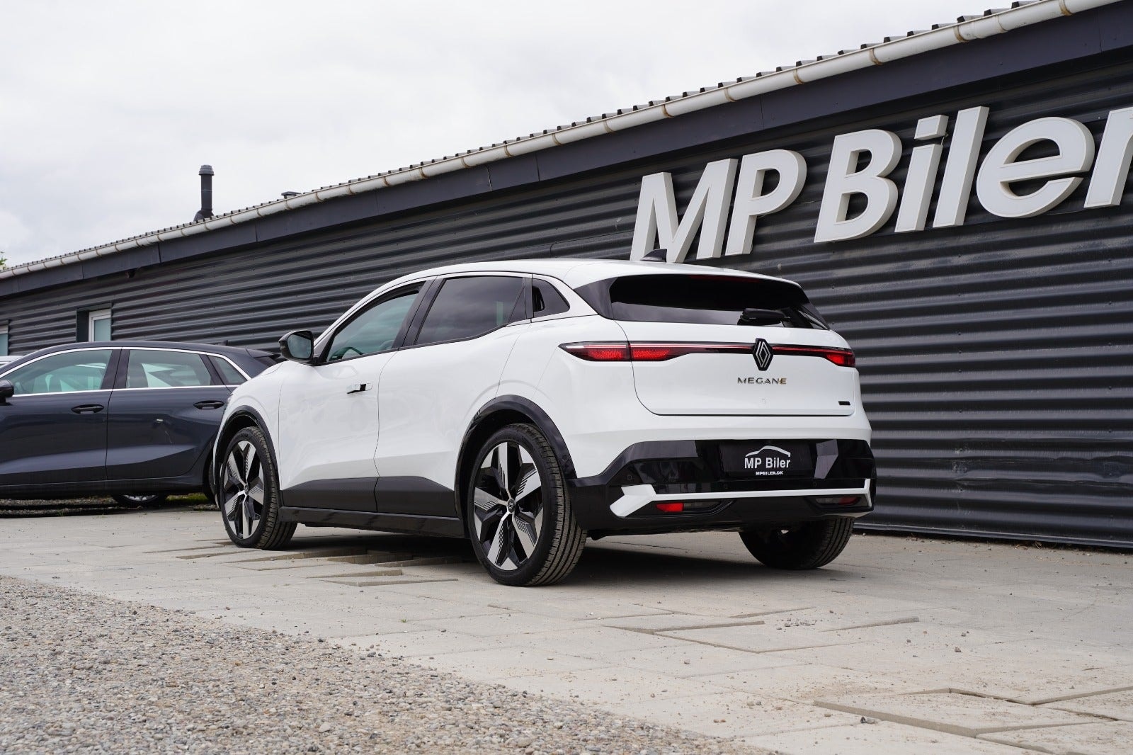 Renault Mégane E-TECH 60 kWh, 218hp, 2024