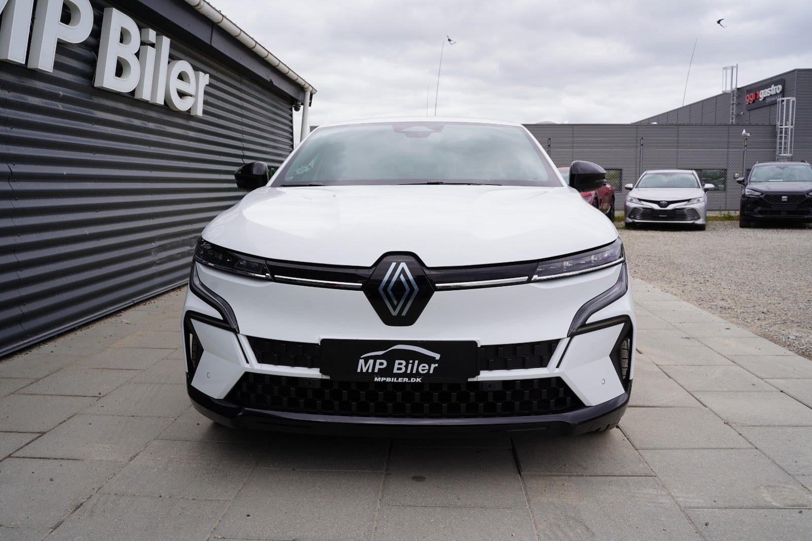 Renault Mégane E-TECH 60 kWh, 218hp, 2024