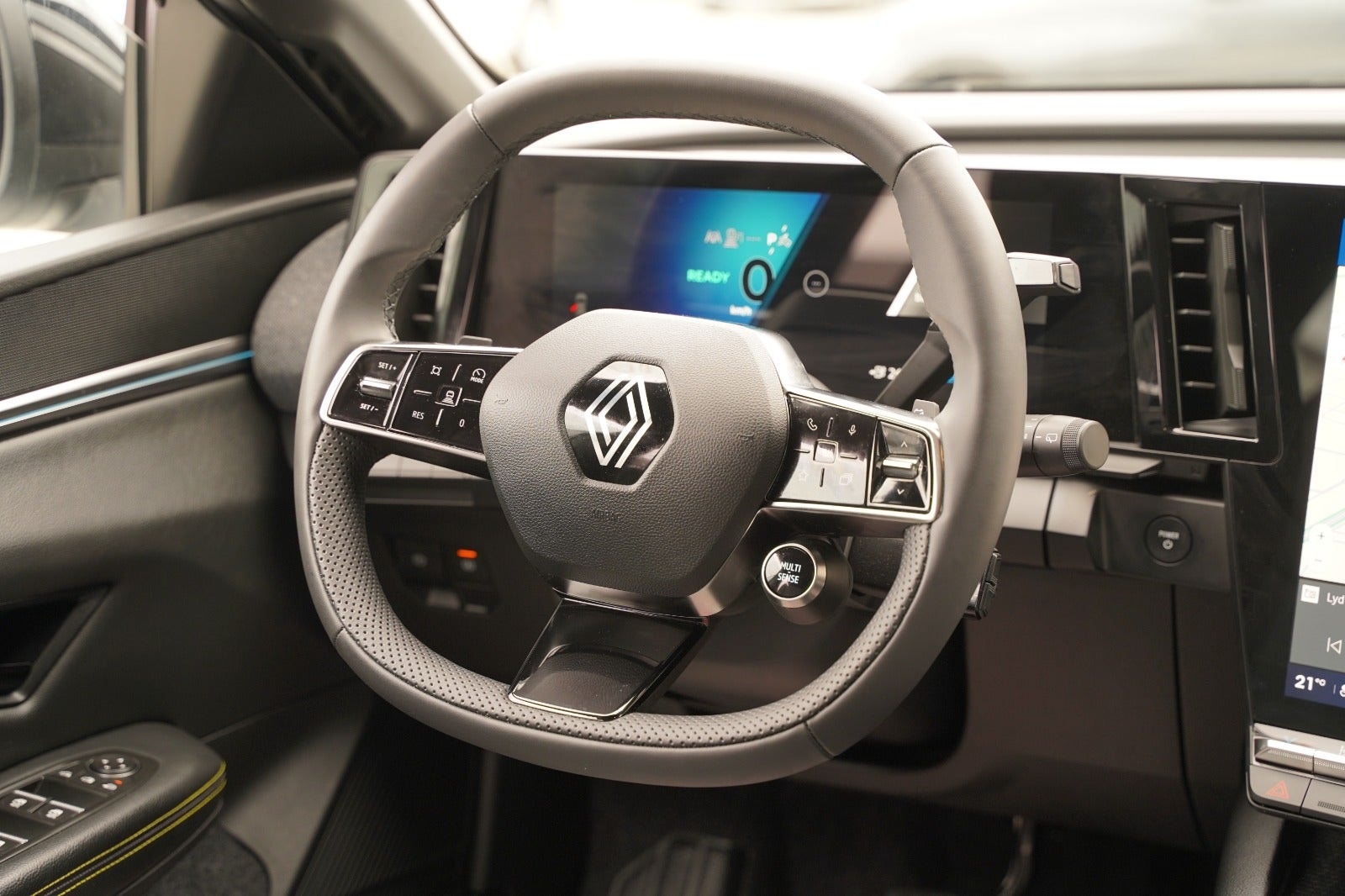 Renault Mégane E-TECH 60 kWh, 218hp, 2024