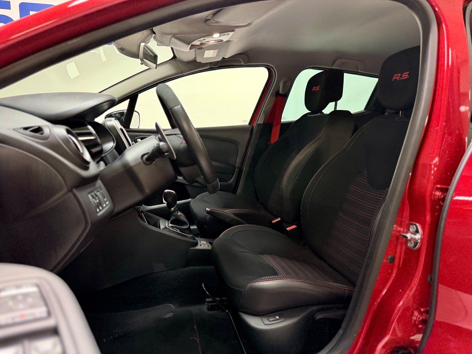 Renault Clio RS 220 Trophy 1.6 TCe EDC, 220hp, 2018