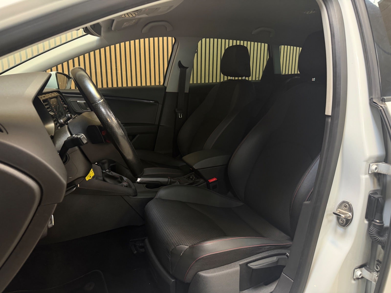 SEAT León ST 1.4 TSI DSG sekvensiell, 7-trinn, 150hk, 2016
