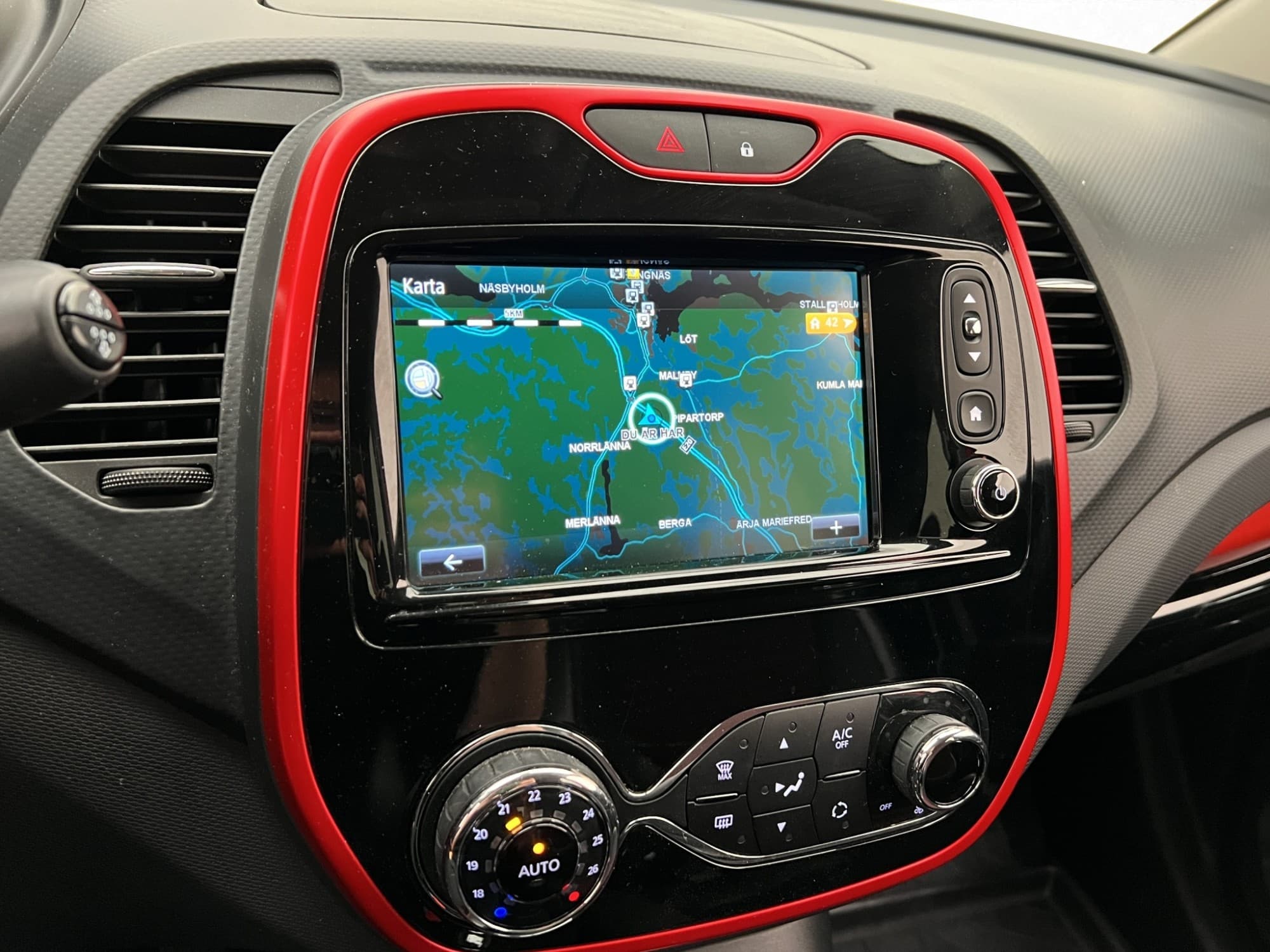 Renault Captur 0.9 TCe Manual, 90hp, 2016