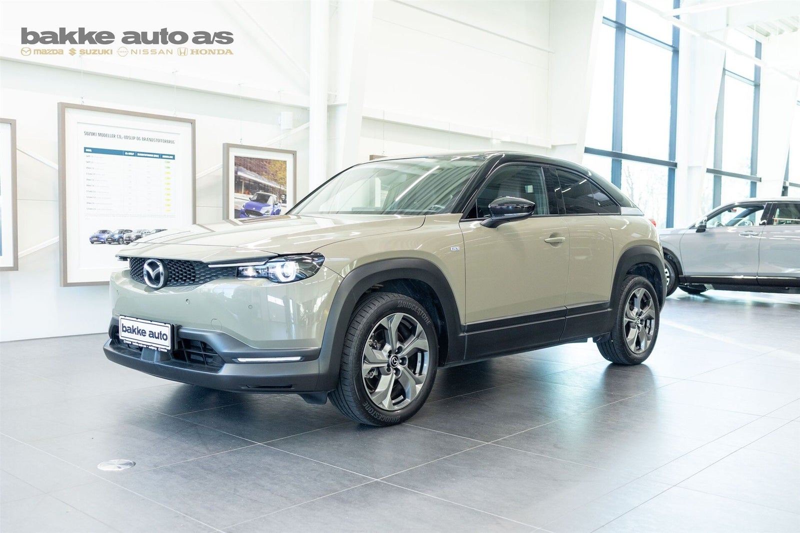 Mazda MX-30 e-Skyactiv EV, 143hk, 2022