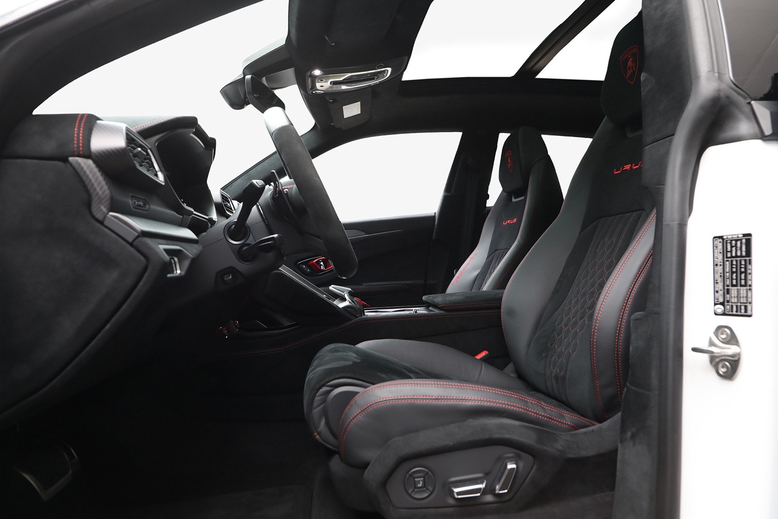 Lamborghini Urus Performante Automatic, 666hp, 2023