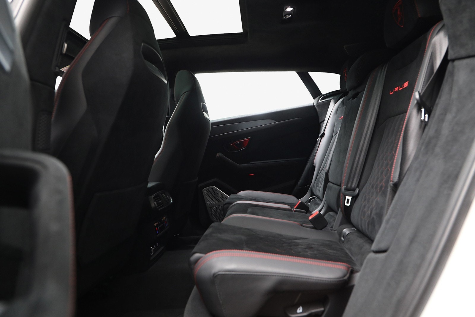 Lamborghini Urus Performante Automatic, 666hp, 2023