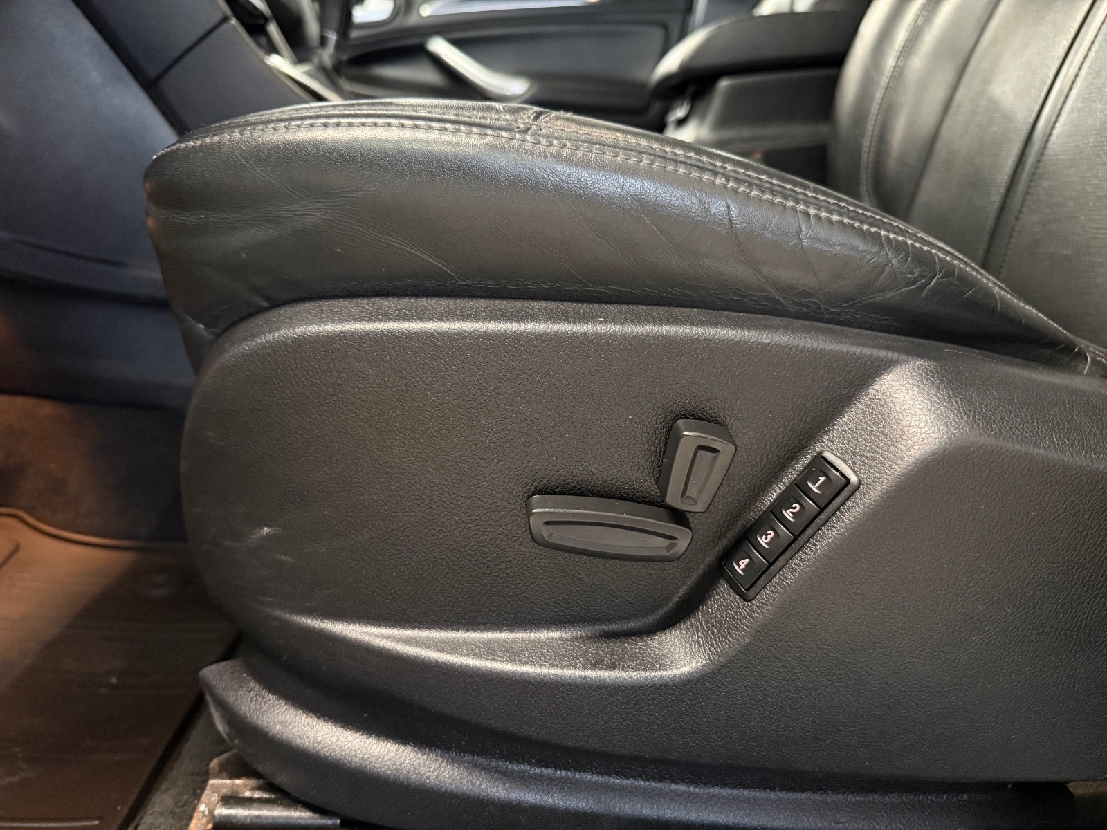 Ford S-Max 2.0 TDCi Powershift, 140hk, 2015