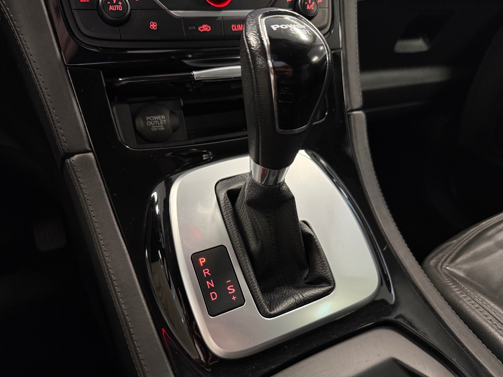 Ford S-Max 2.0 TDCi Powershift, 140hk, 2015
