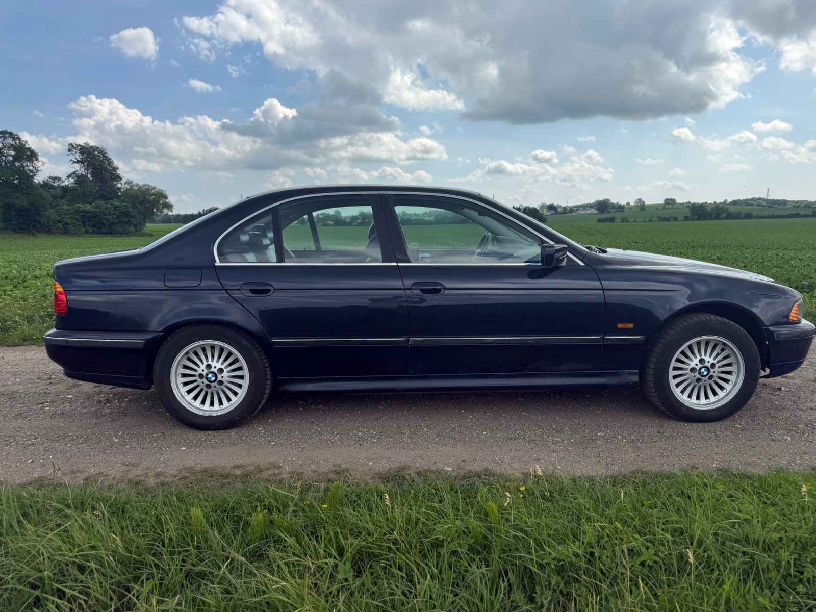 BMW 528i Sedan Automatic, 5-trins, 193ps, 2000