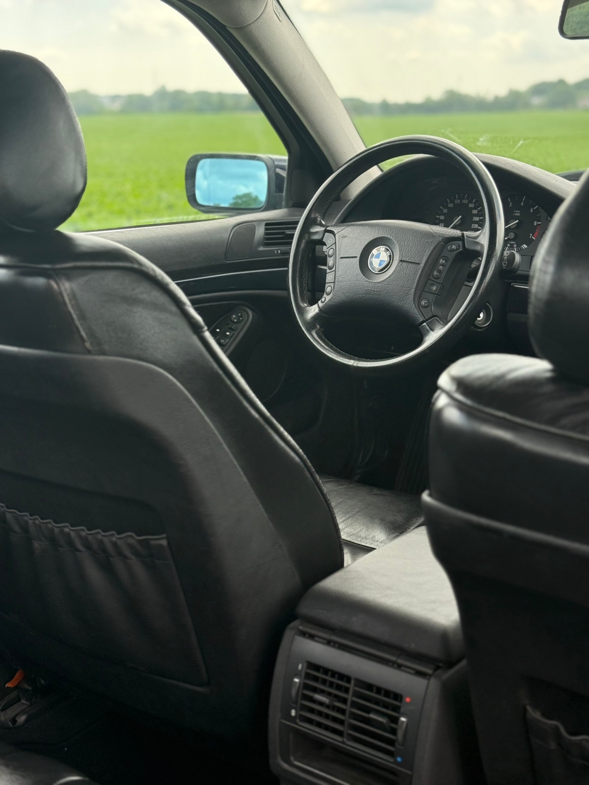 BMW 528i Sedan Automatic, 5-trins, 193ps, 2000