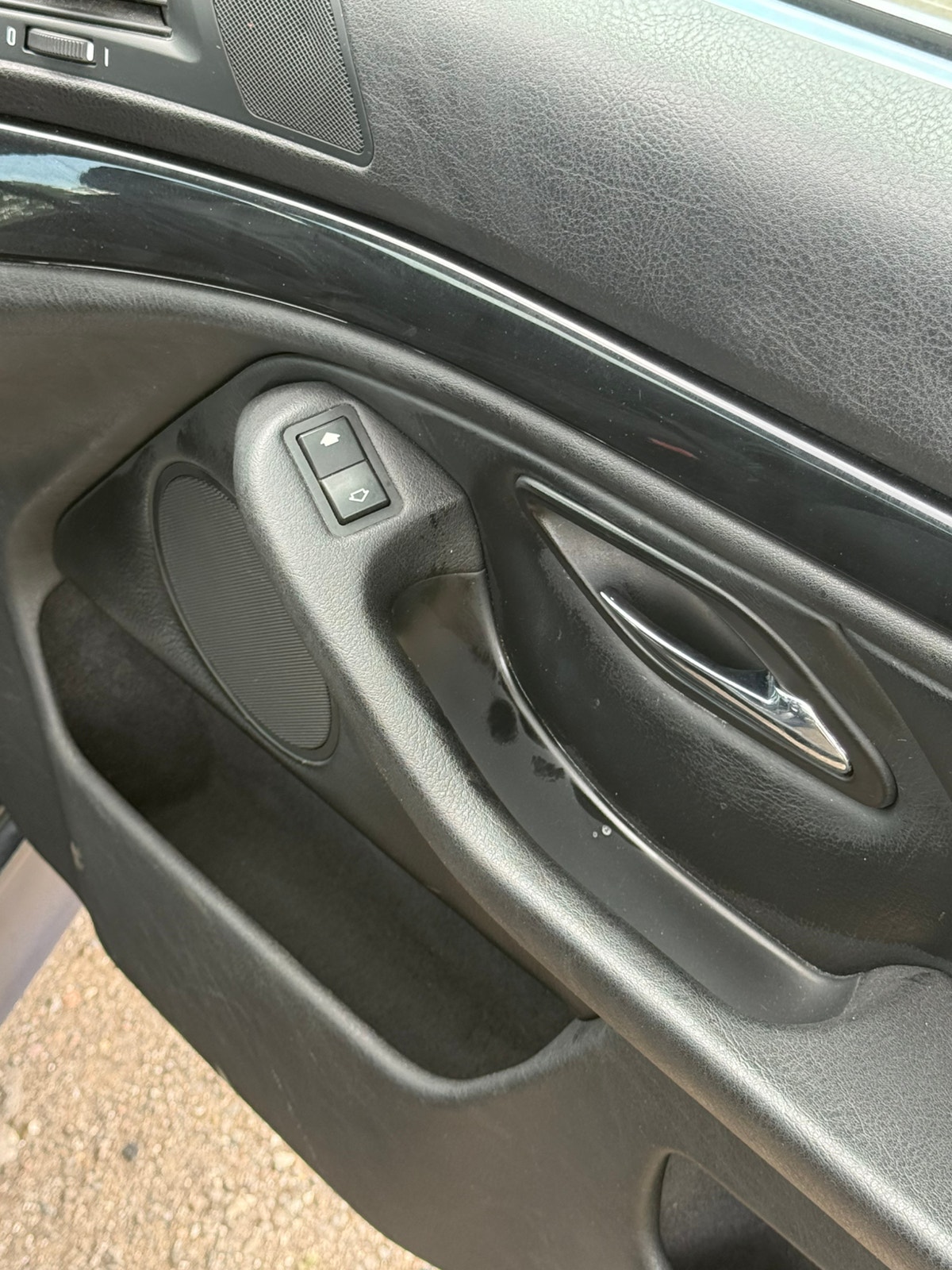 BMW 528i Sedan Automatic, 5-trins, 193ps, 2000