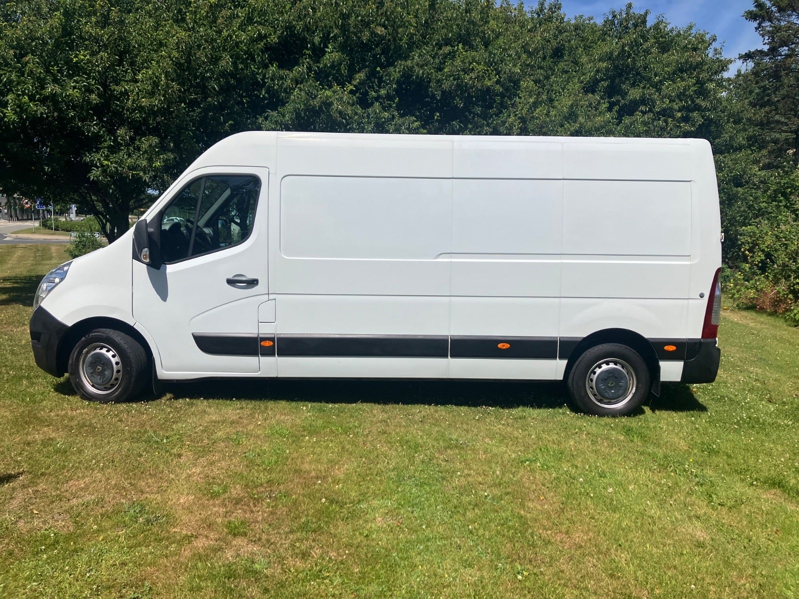 Renault Master 3.5 T 2.3 dCi Quickshift, 6-trins, 130ps, 2016