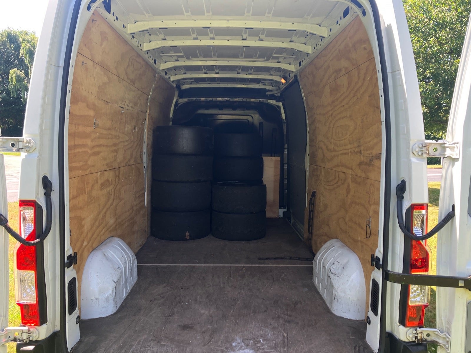 Renault Master 3.5 T 2.3 dCi Quickshift, 6-trins, 130ps, 2016
