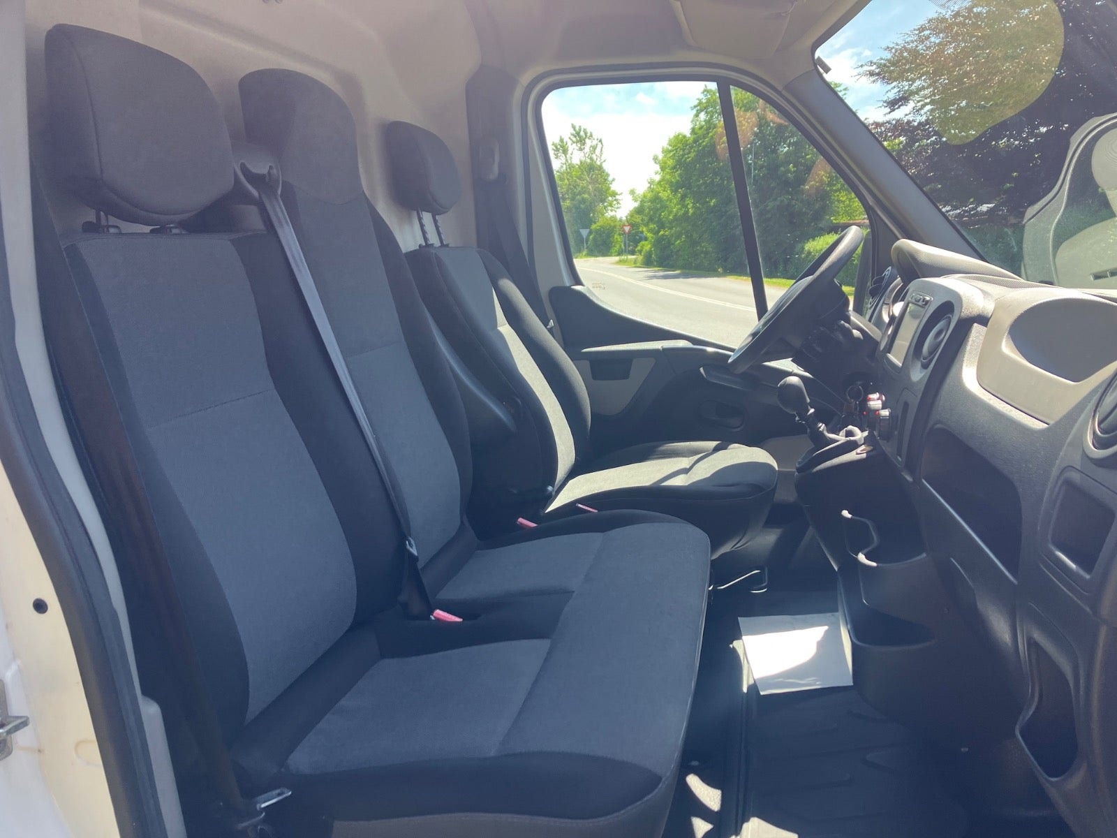 Renault Master 3.5 T 2.3 dCi Quickshift, 6-trins, 130ps, 2016