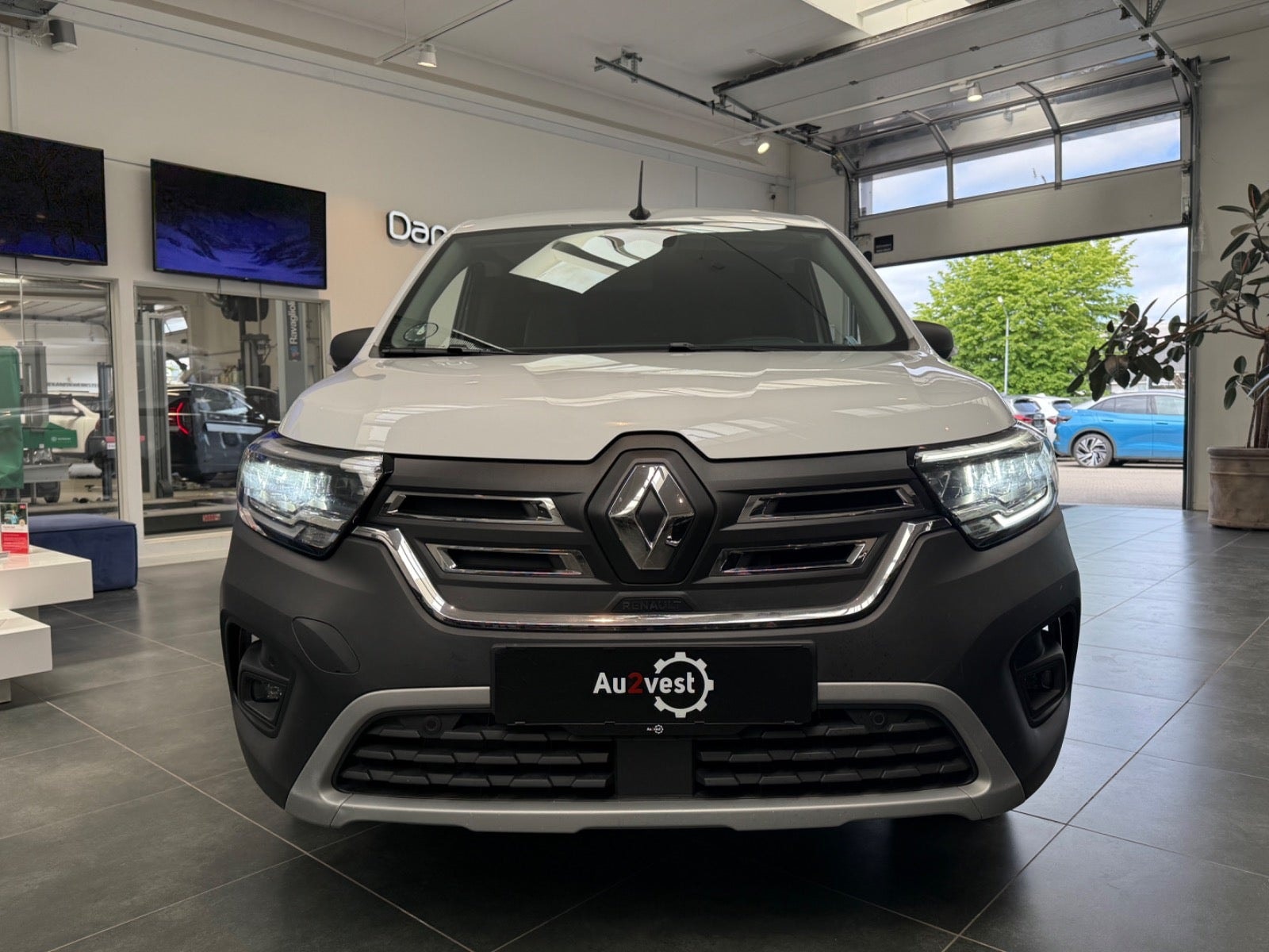 Renault Kangoo E-Tech, 122hk, 2024