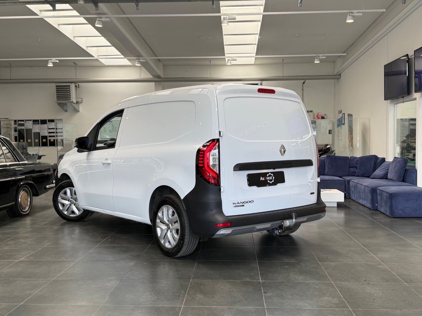 Renault Kangoo E-Tech, 122hk, 2024