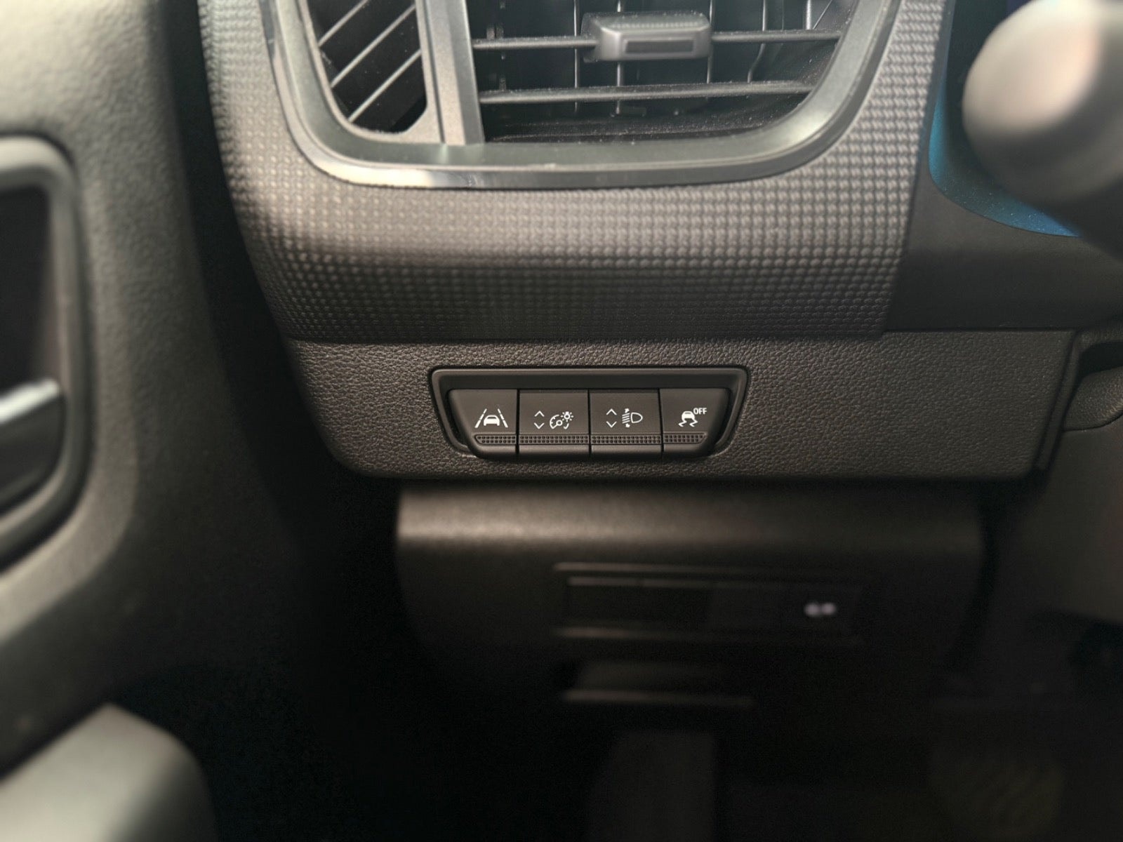 Renault Kangoo E-Tech, 122hk, 2024