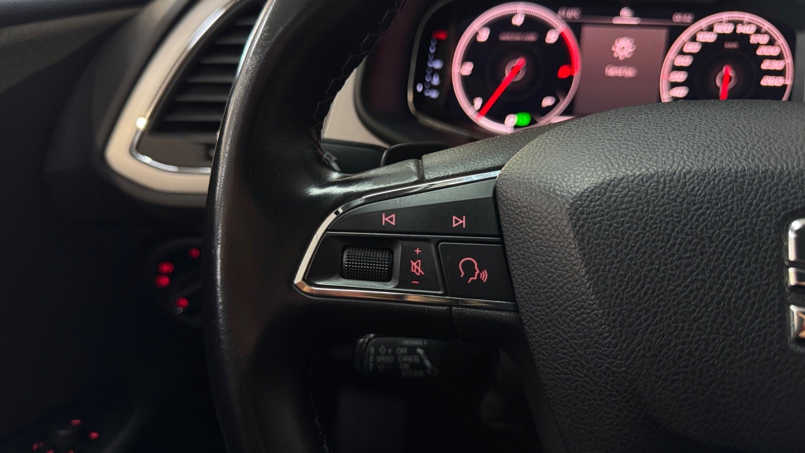 SEAT León ST 2.0 TDI DSG Sequential, 6-trins, 150ps, 2019