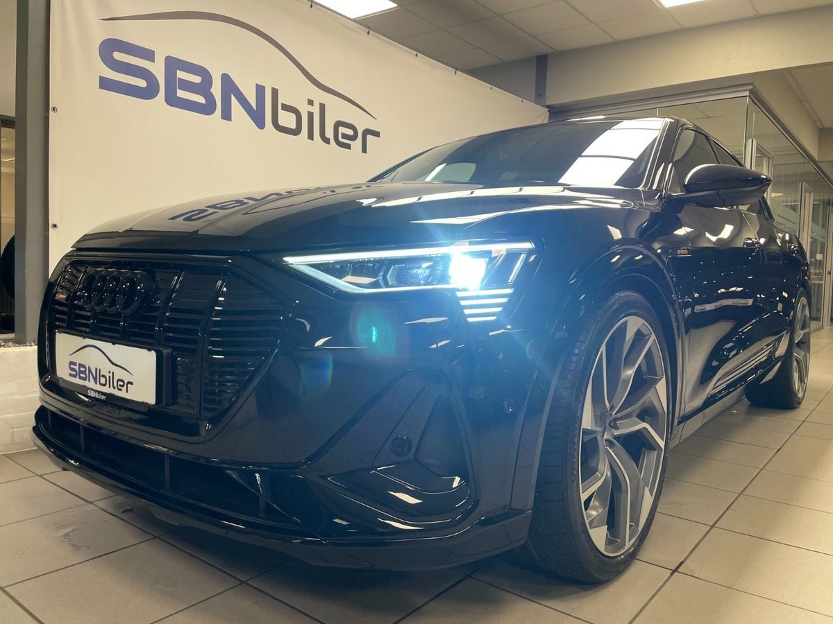 Audi e-tron 50 quattro, 313hp, 2021