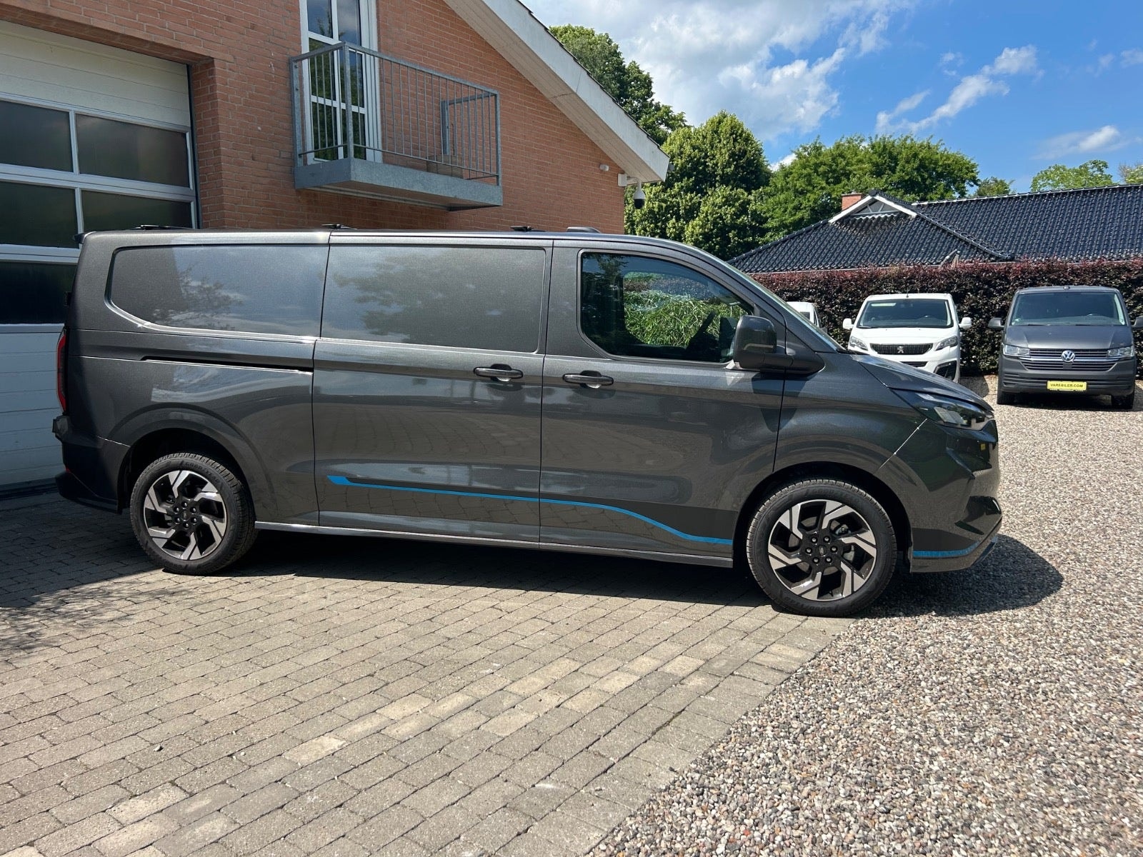 Ford Transit Custom 320 2.0 EcoBlue SelectShift, 170hk, 2026