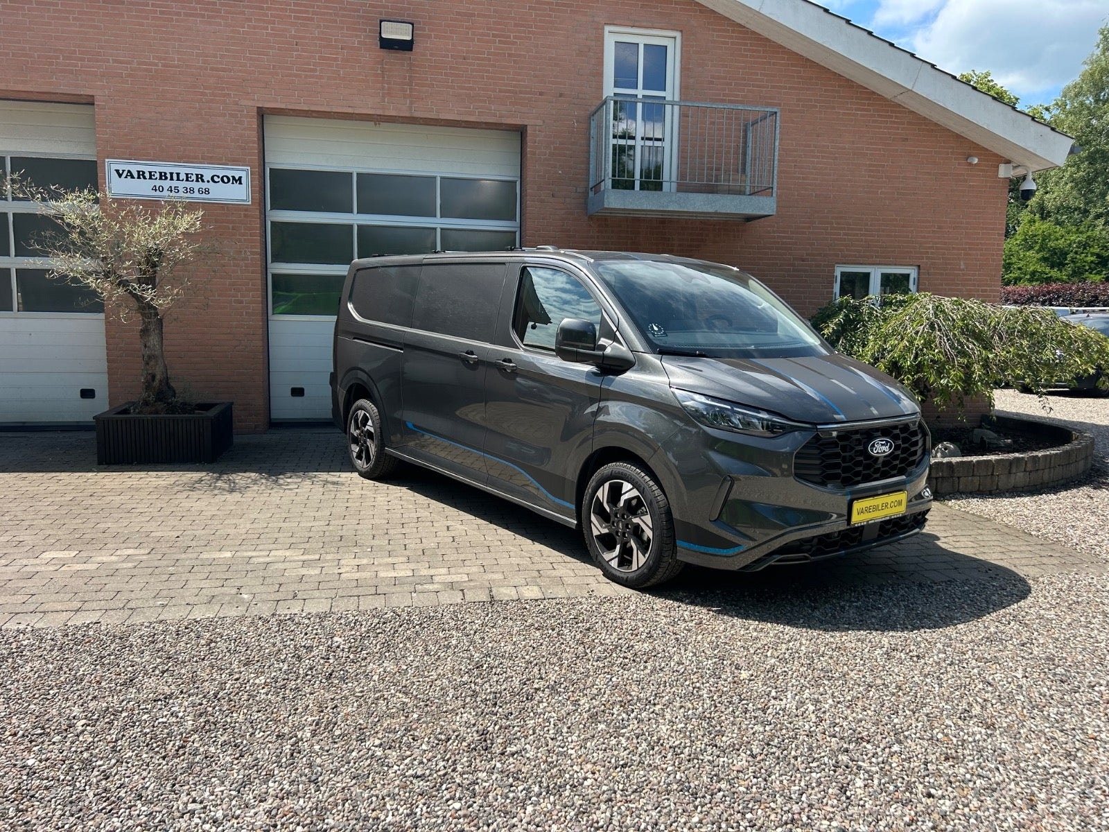 Ford Transit Custom 320 2.0 EcoBlue SelectShift, 170hk, 2026