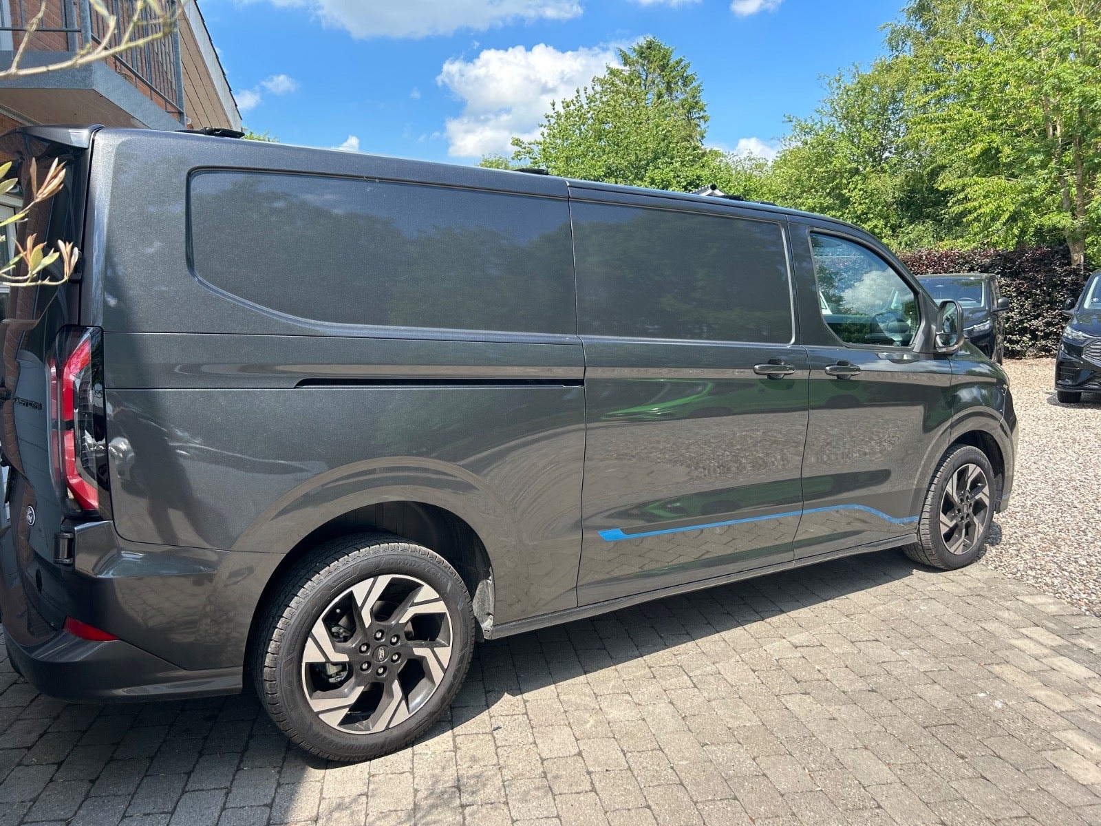 Ford Transit Custom 320 2.0 EcoBlue SelectShift, 170hk, 2026