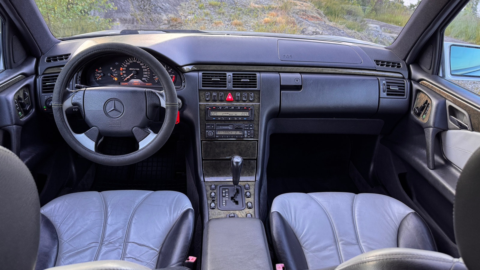 Mercedes-Benz E 50 AMG Automatic, 347hp, 1997