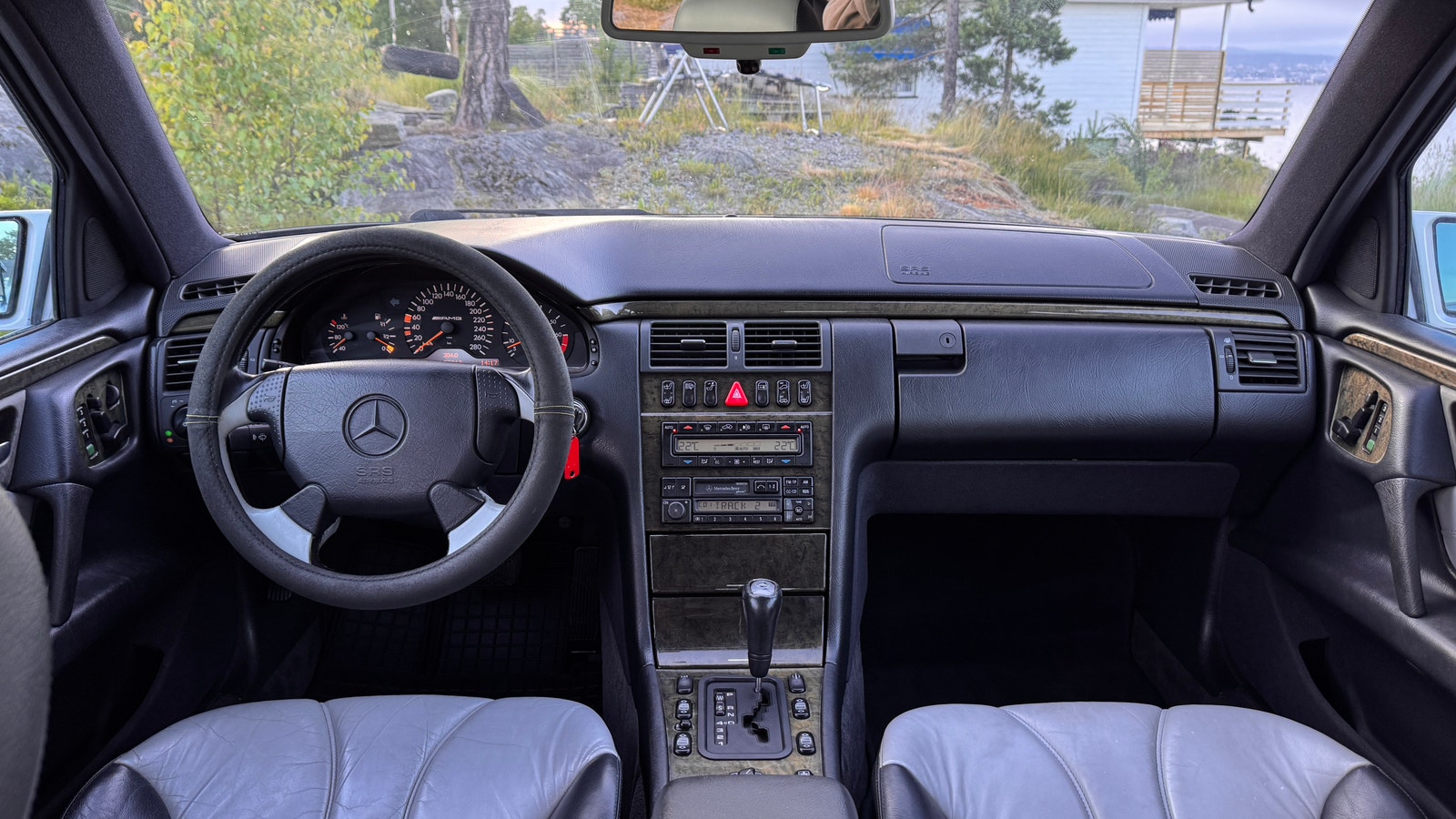 Mercedes-Benz E 50 AMG Automatic, 347hp, 1997