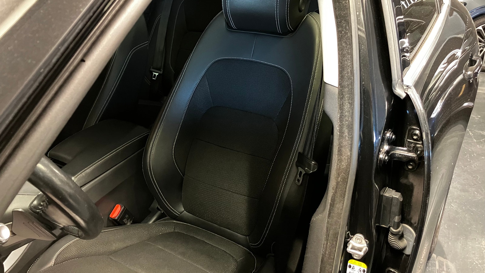 Jaguar F-Pace 20d AWD Automatic, 180hp, 2017