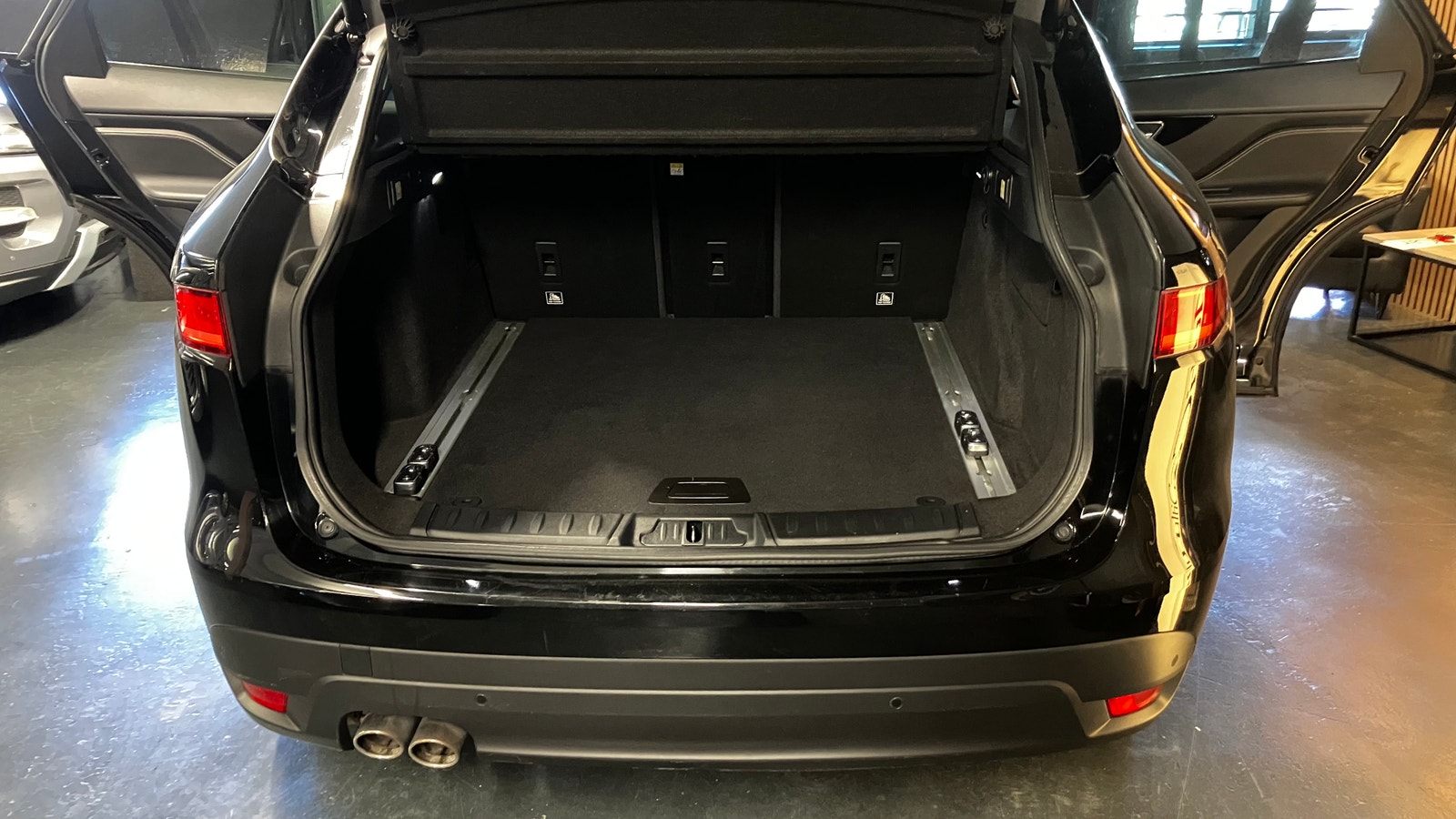 Jaguar F-Pace 20d AWD Automatic, 180hp, 2017