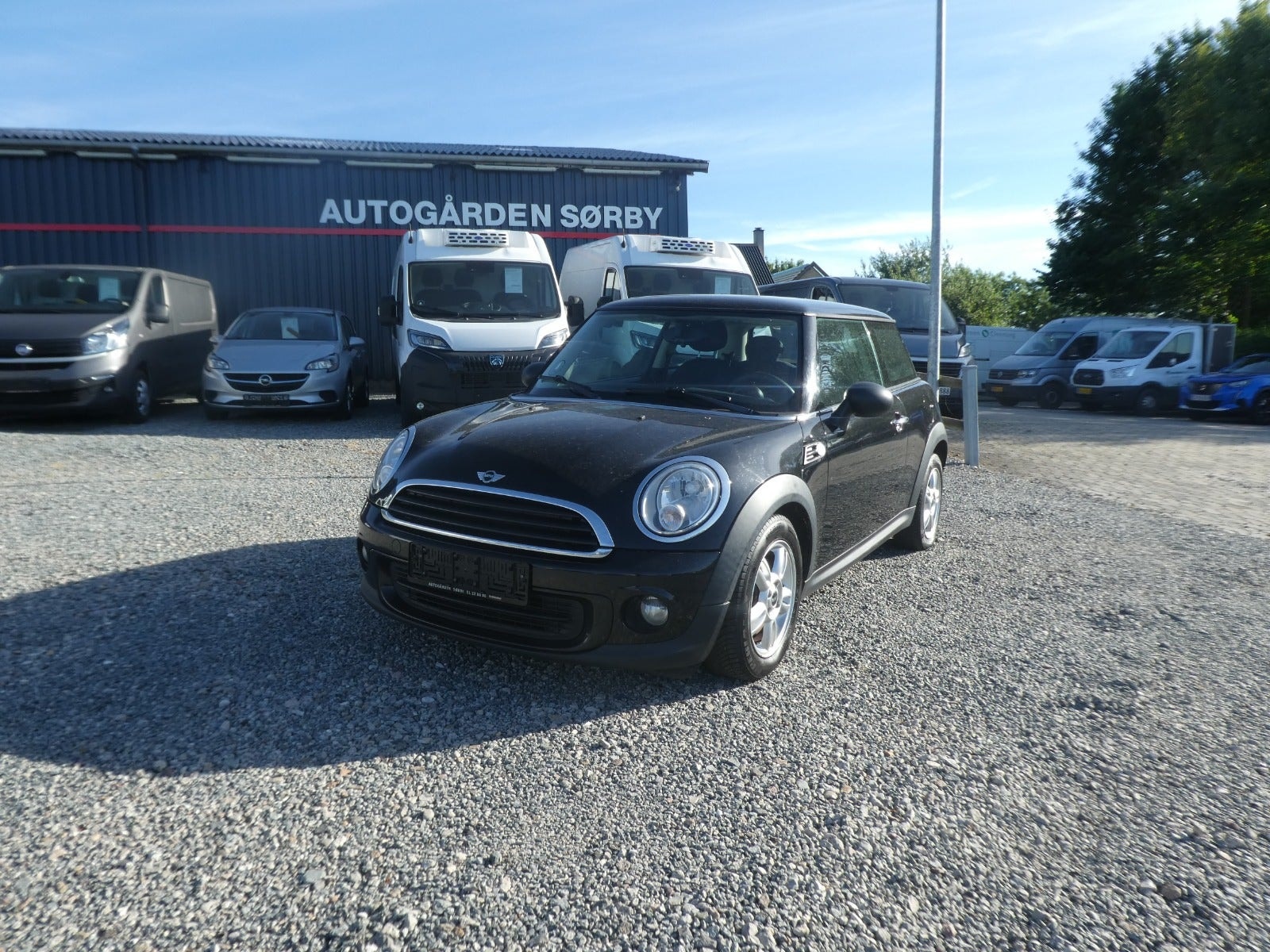 MINI One Manual, 75hp, 2012