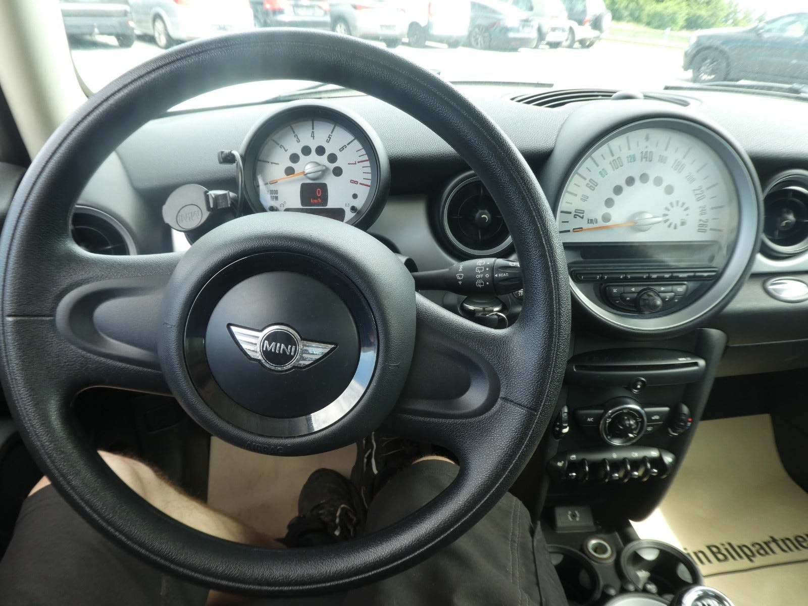 MINI One Manual, 75hp, 2012