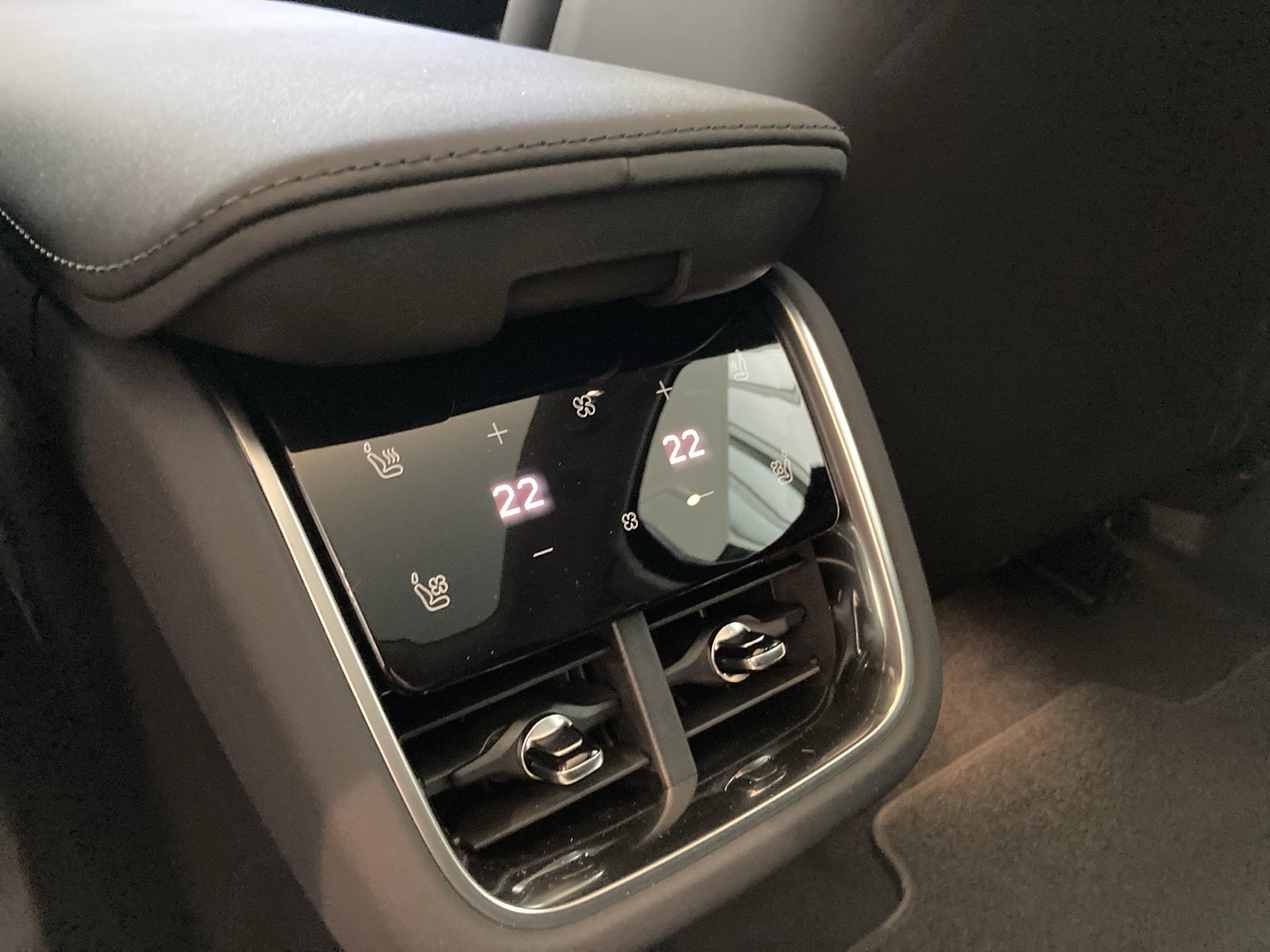 Volvo ES90 Single Motor Extended Range, 333ps, 2026