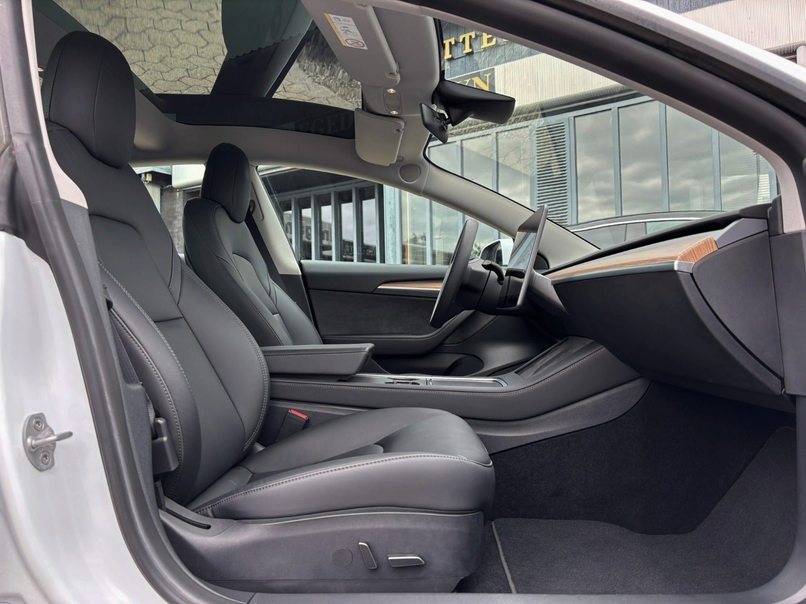 Tesla Model 3 Performance, 534ps, 2023