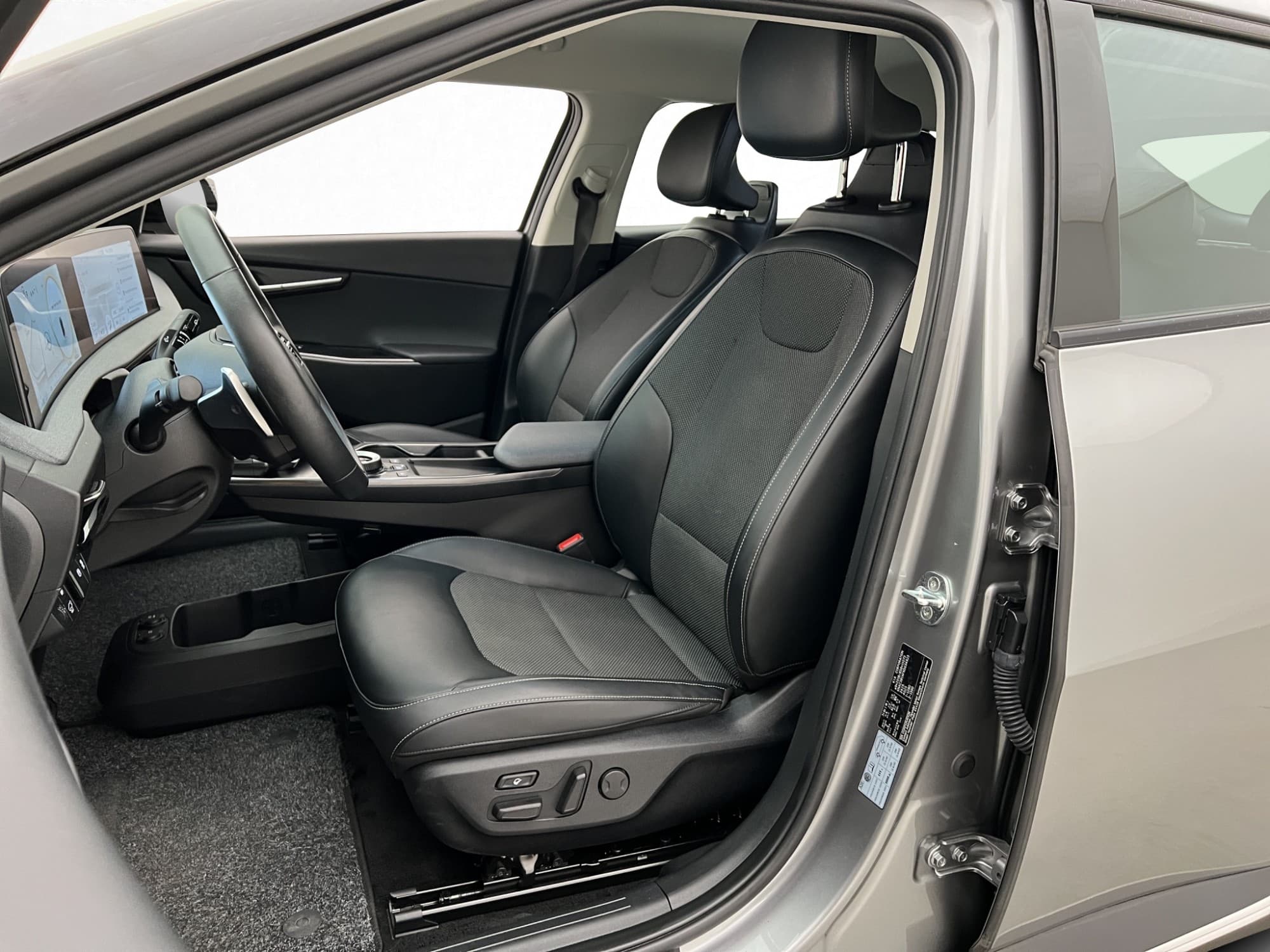 Kia EV6 77.4 kWh, 228ps, 2022