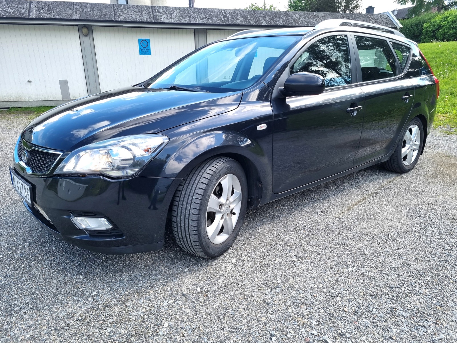 Kia cee'd_sw 1.6 CRDi Manual, 6-trins, 90ps, 2012