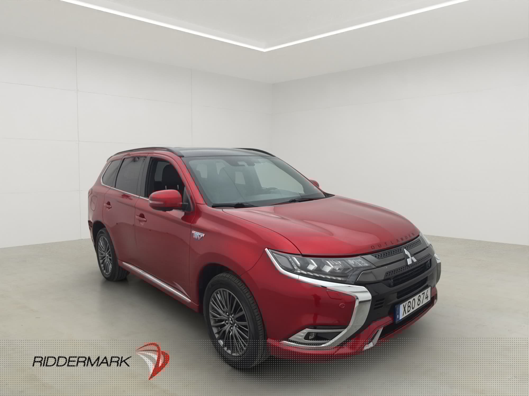 Mitsubishi Outlander PHEV CVT, 224hk, 2020