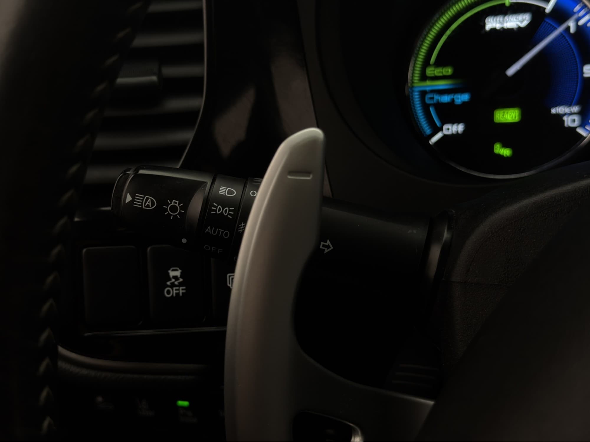 Mitsubishi Outlander PHEV CVT, 224hk, 2020