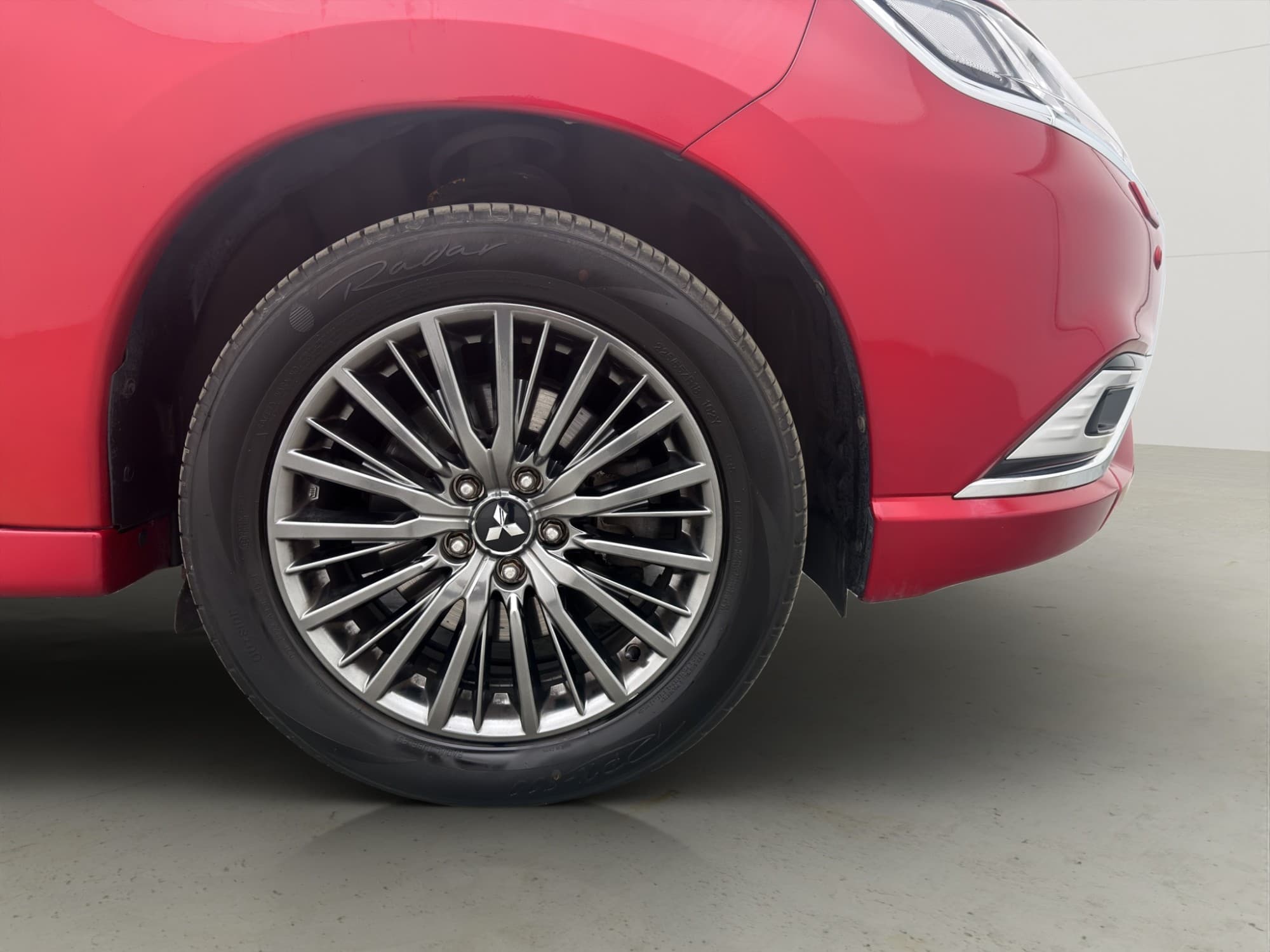 Mitsubishi Outlander PHEV CVT, 224hk, 2020