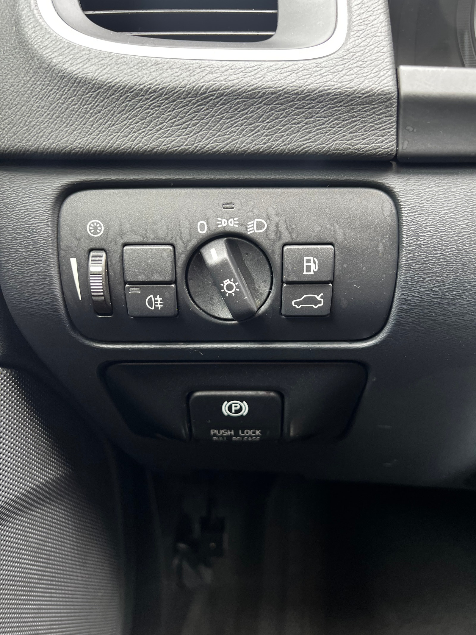 Volvo V60 DRIVe Powershift, 6-trinn, 115hk, 2012